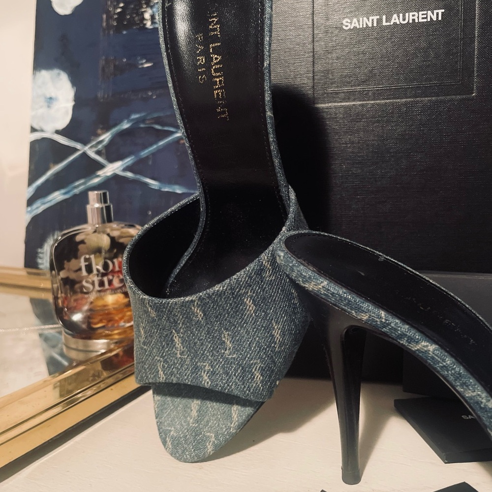 Yves Saint Laurent Blue Denim Heels